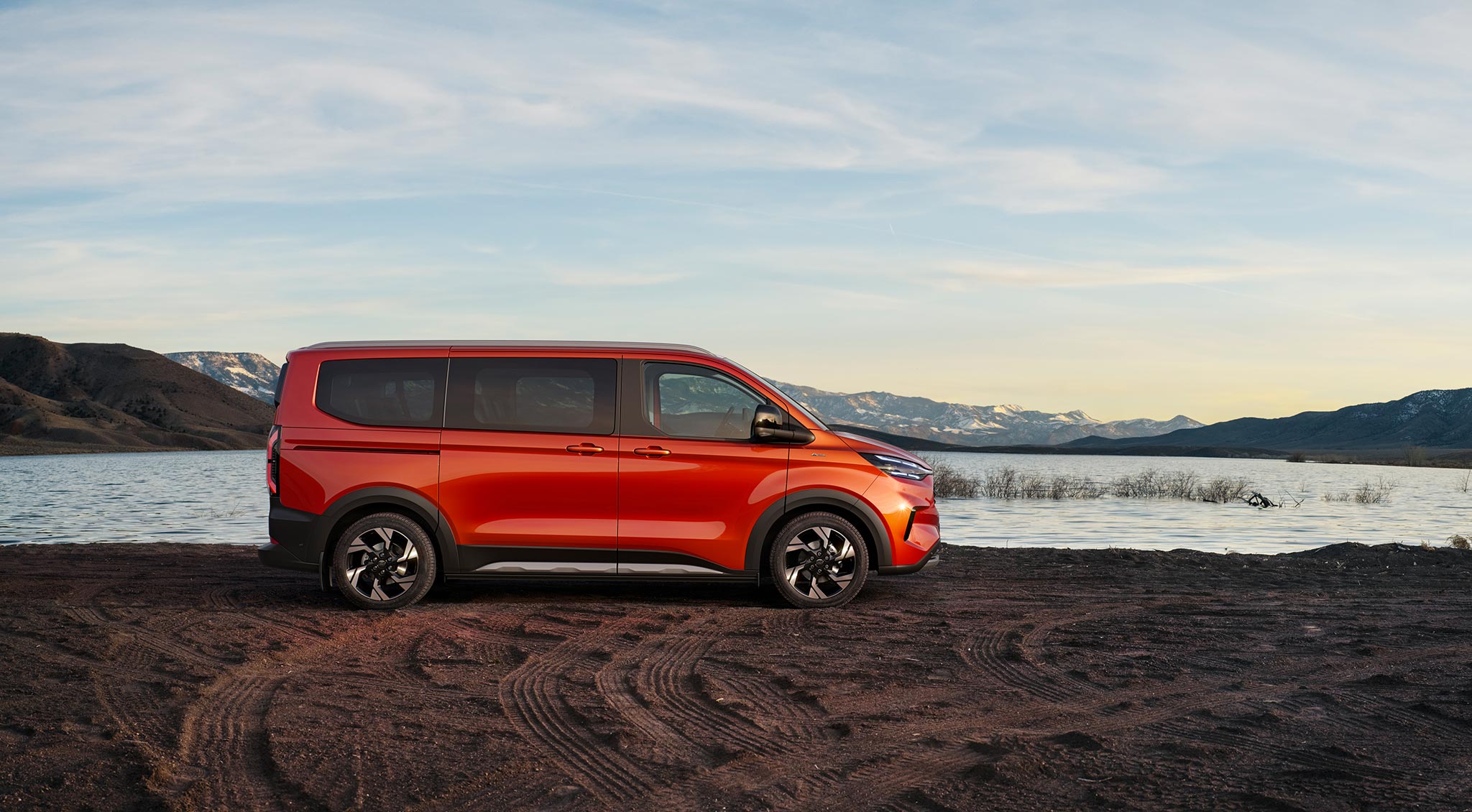 2022 FORD TOURNEO ACTIVE 03 LOW